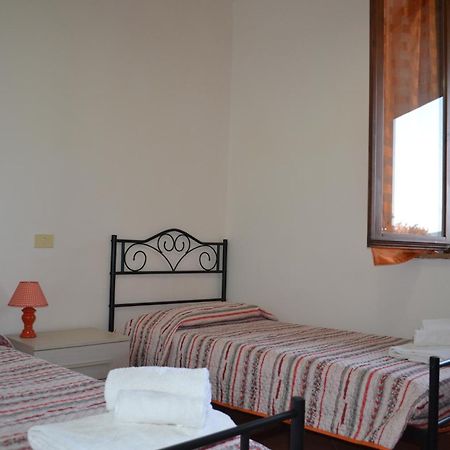 Appartamento La Chiusa Монтичиано Экстерьер фото