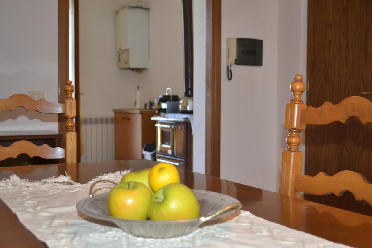 Appartamento La Chiusa Монтичиано Экстерьер фото